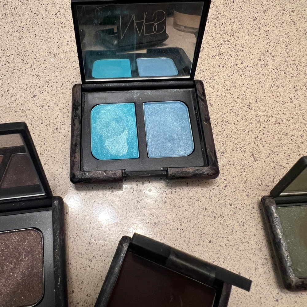 NARS Makeup Compacts Collection Eyeshadow & Powder - Picture 6 of 10